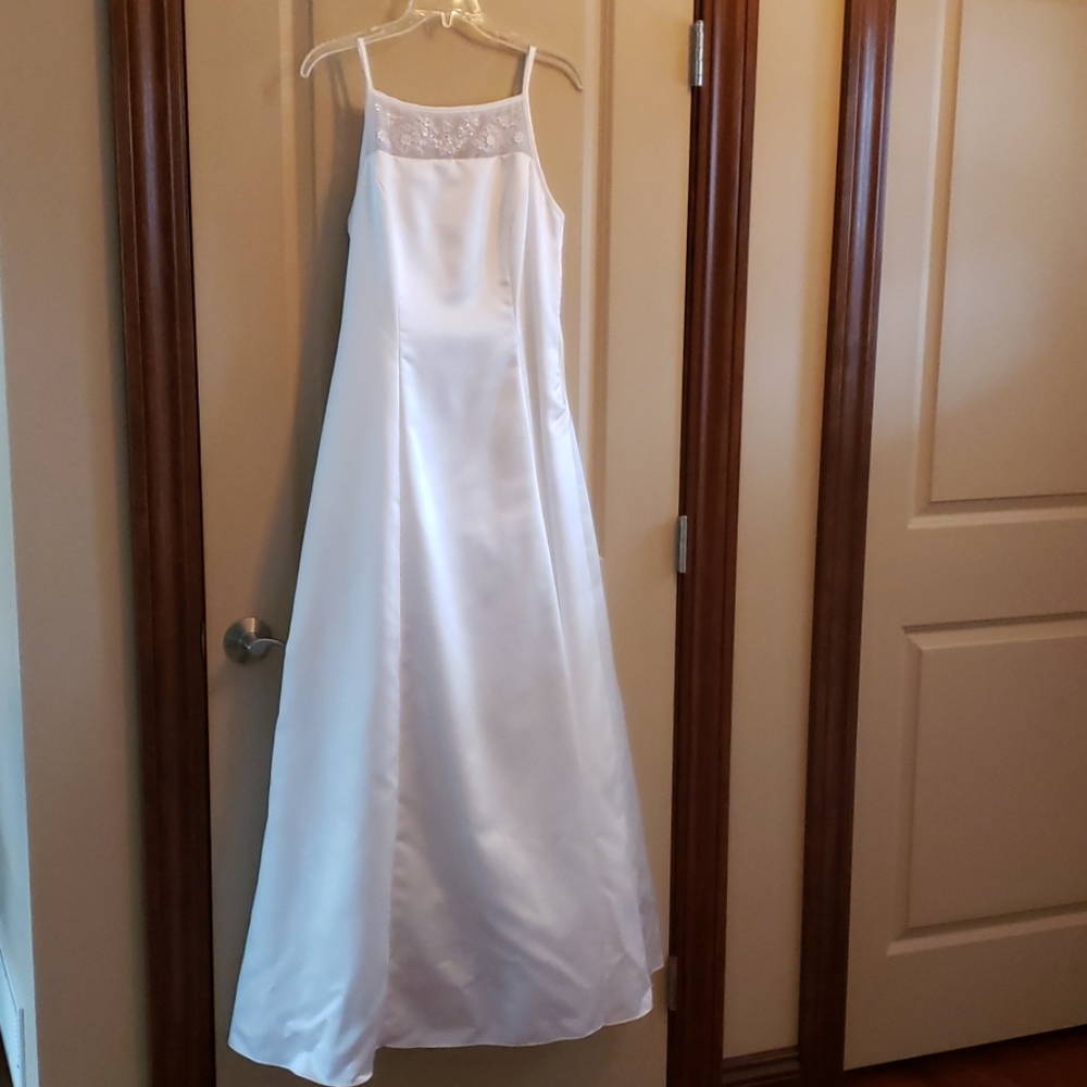Size 9/10 Roberta white satin dress